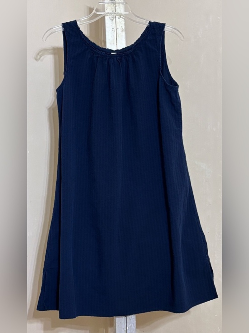 Uniqlo Navy Seersucker Sleeveless Shift Dress Sz M